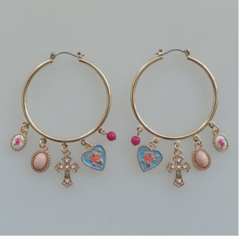 🌸 NWT Anthropologie/Free People Inspired Charm Hoops - Gold & Pink